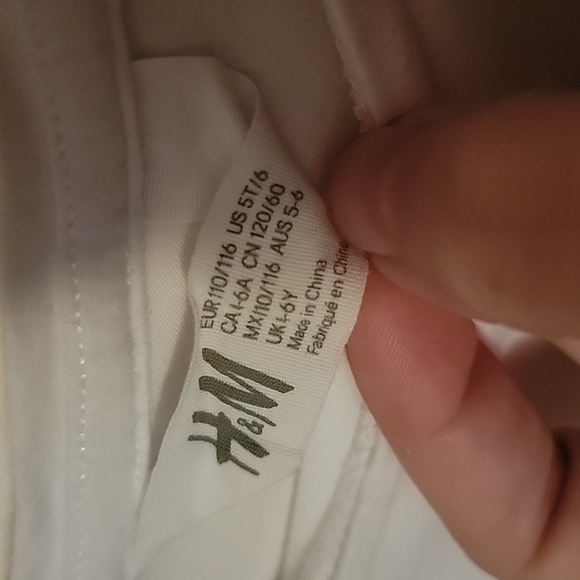 Kids Unicorn Graphic Longsleeve, H&M, Size 5T - Picture 3 of 3